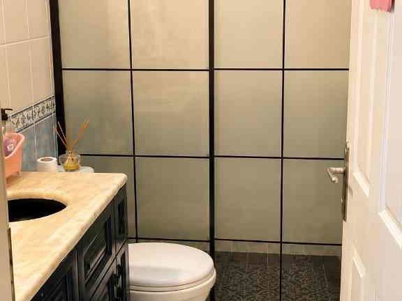 YALIKAVAK HOLIDAY GARDENS'DA EŞYALI, MANZARALI 2+1 DAİRE