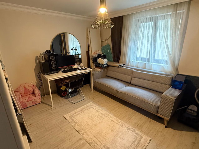ÇEKMEKÖY MEHMET AKIF SATILIK 2+1 DAIRE SATILIK