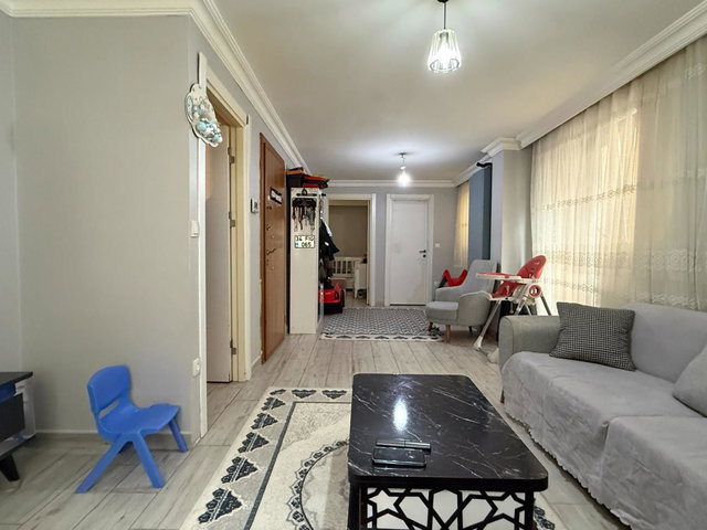 ÇEKMEKÖY MEHMET AKIF SATILIK 1+1 DAIRE SATILIK