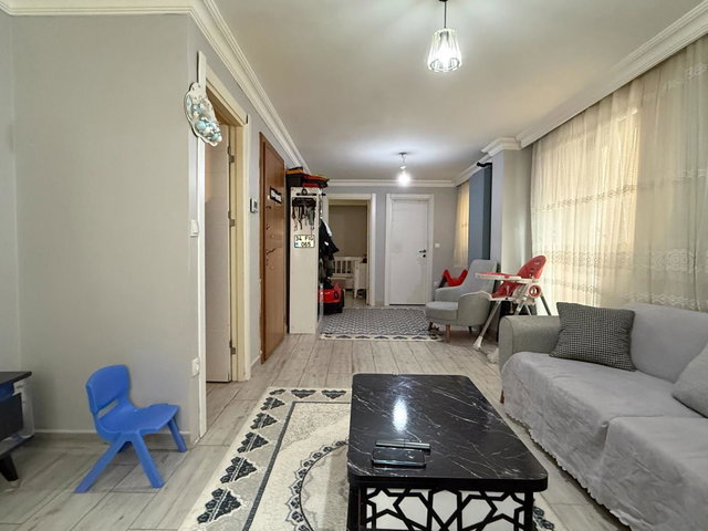 ÇEKMEKÖY MEHMET AKIF SATILIK 1+1 DAIRE SATILIK