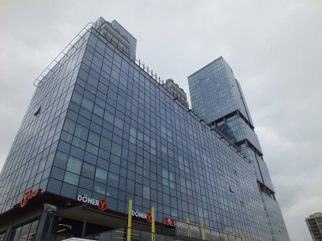 RİTİM İSTANBUL YATAY BLOKTA 2.KAT 36M² 1+0 STÜDYO DAİRE - OFİS
