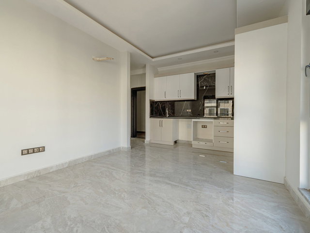 ALANYA OBA'DA SATILIK 1+1 DAİRE