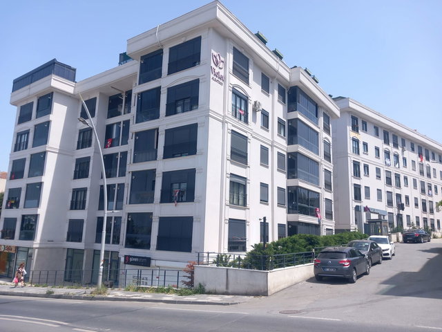 VİOLET ALBATROS SİTESİ'NDE KİRALIK 2+1 SIFIR K.MUTFAK DAİRE