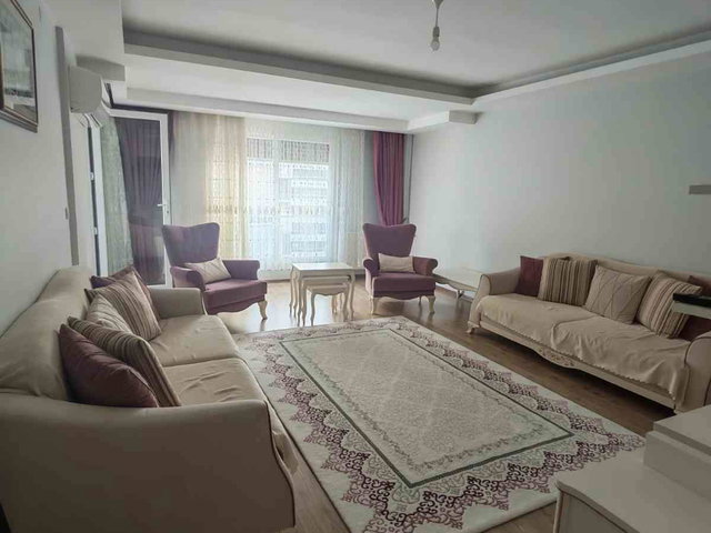 REMAX JET - İBRAHİM KESİCİ ÜZERİNDE SINIRSIZ KREDİLİ 177M2 DAİRE