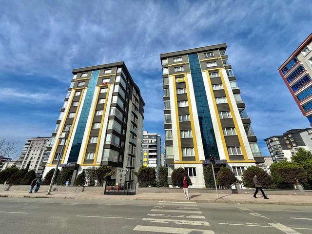 ATAKUM CAĞALOĞLU BULVARI GENİŞ 125 M2 2+1 DAİRE