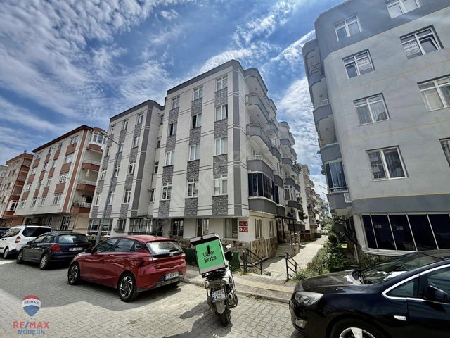 MİMARSİNAN'DA SAHİLE 100 METRE MESAFEDE SATILIK FIRSAT 2+1