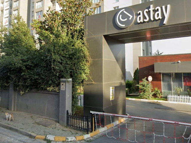 REMAX KAYA AVCILAR ASTAY ACADEMIA SİTESİNDE 1+1 SATILIK DAİRE