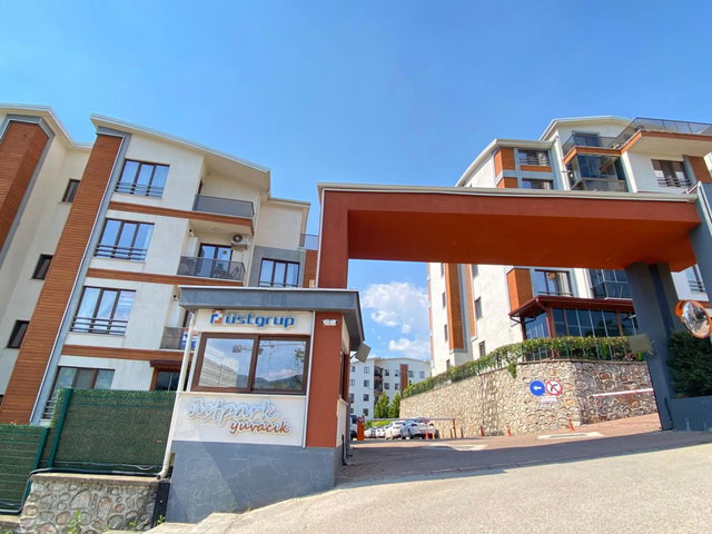 BAŞİSKELE FATİH ÜST PARK SİTESİ 2+1 ARAKAT EŞYALI KİRALIK DAİRE