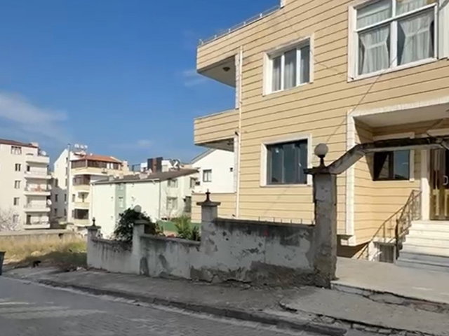 YALOVA MERKEZ VEGA AVM YANI 2+1 KAÇMAZ FIRSAT 10 YILLIK BİNA