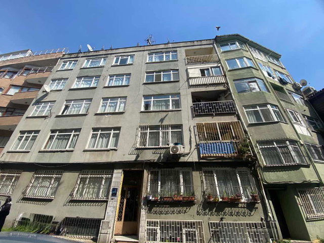 BAKIRKÖY SAKIZAĞACI’NDA DEĞERİNİ KORUYAN, GÜÇLÜ YATIRIM FIRSATI