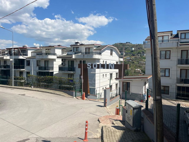 KURUÇEŞME HATİPKÖY SOLİN KONUTLARI'NDA KİRALIK ÇATI DUBLEX DAİRE