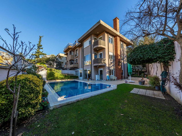 KARTAL DRAGOS TA YÜZME HAVUZLU MÜSTAKİL 365 M2 VİLLA
