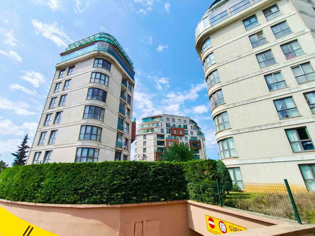VİAPORT KARŞISI PARK LİFE SİTESİNDE 1+1 SATILIK EŞYALI DAİRE