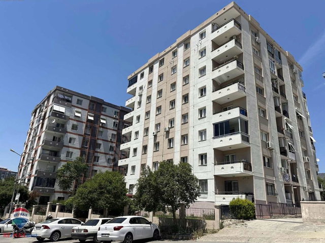 35 KARŞIYAKA ÖRNEKKÖY'DE SATILIK 3+1 DAIRE