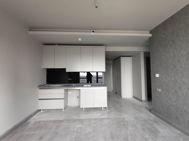 KENT İNCEK'TE AMERIKAN MUTFAK 2+1 SATILIK DAIRE 10.KAT