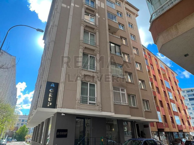 RE/MAX LACİVERT'TEN KOMBİNA'DA SATILIK 3+1 DAİRE