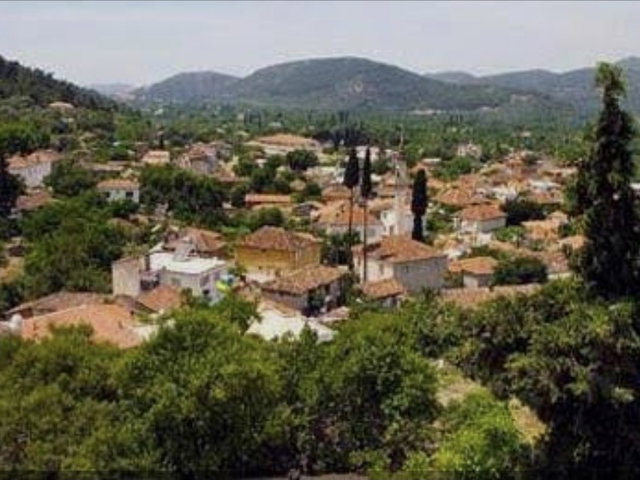 KİRAZLI KÖYÜNÜN KALBİNDE, KAÇIRILMAYACAK BİR YAŞAM MİRASIRUHSATLI TAŞ EV & 835 M²
