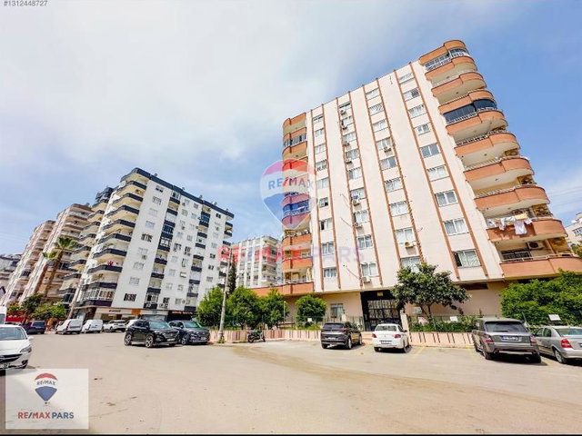 REMAX PARSTAN DERYA PLAZADA SATILIK SAHİLE 200 METRE GENİŞ 3+1
