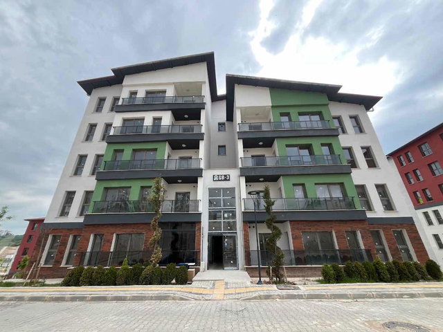 KÖRFEZ İLIMTEPE TOKI 3.ETAP ARA KAT 3+1 KIRALIK DAIRE