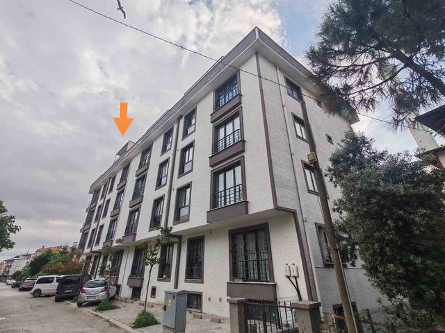 REMAX MAHAL'DEN KUMBURGAZ MERKEZ KONUMDA  4+2  SATILIK DUBLEKS