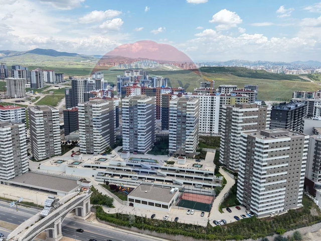 KAŞMİR YONCA SİTESİNDE GÖKSU PARKI CEPHELİ SATILIK 5+1 DAİRE