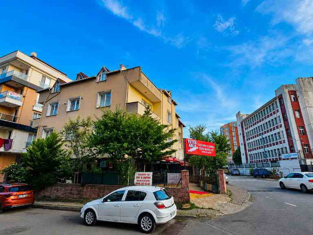 ÇEKMEKÖY KİRAZLIDERE TOKİ LİSESİ KARŞISINDA SATILIK 2+1 DAİRE
