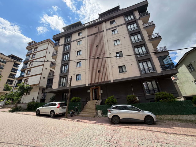 ÇEKMEKÖY ÇATALMEŞE GİRİŞ TERS DUBLEKS 2+1 87 M2