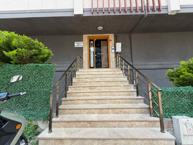 ÇEKMEKÖY ÇATALMEŞE GİRİŞ TERS DUBLEKS 2+1 87 M2