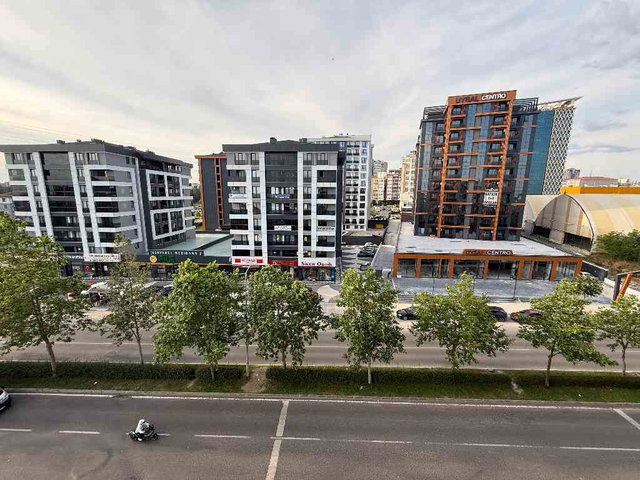 REMAX LAVANDA DAN MUHİTTİN MAHALLESİ'NDE KİRALIK 3+1 DAİRE