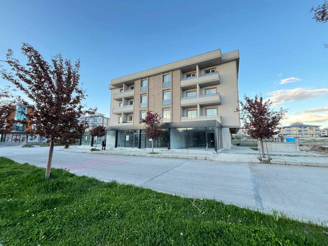 REMAX ARTIS'DEN DADAŞKENT'TE FUL EŞYALI SATILIK 1+1 DAIRE