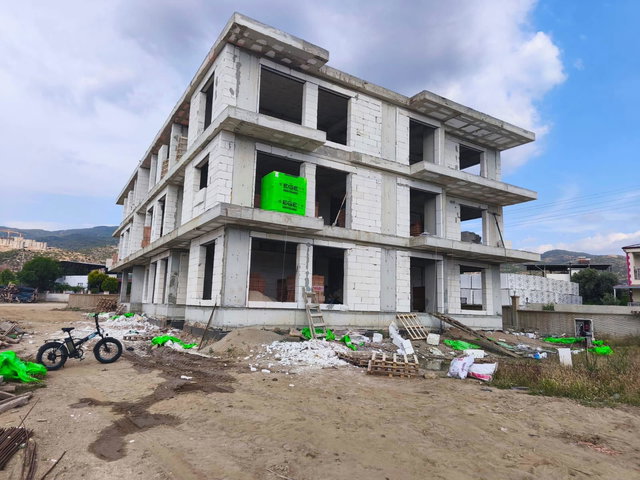 69 AYDIN ÇINE'DE HAVUZLU SITEDE SATILIK LÜKS DAIRE