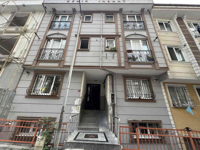 ÇAĞLAYAN’DA 1+1 YENİ BOYALI KİRALIK ARAKAT DAİRE