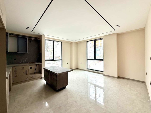 DURUŞEHİR'DE SIFIRI OTURUMA HAZIR LÜKS 1+1 GENİŞ DAİRE
