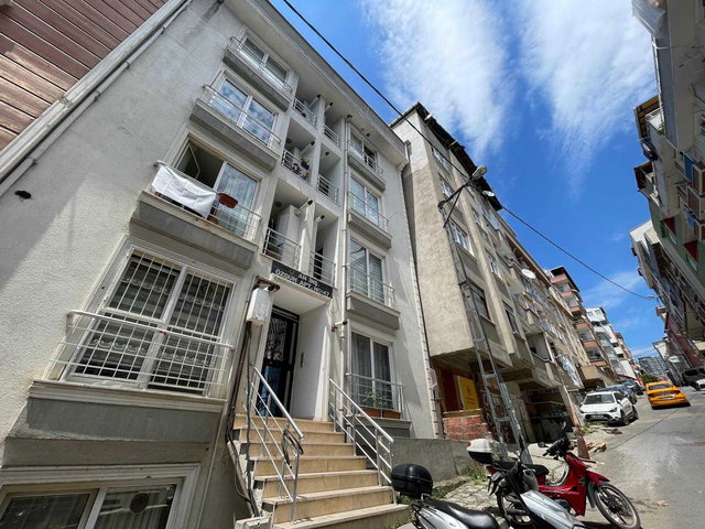 NK MALTEPE ZÜMRÜTEVLER'DE 1.KAT 75M² SATILIK DAİRE