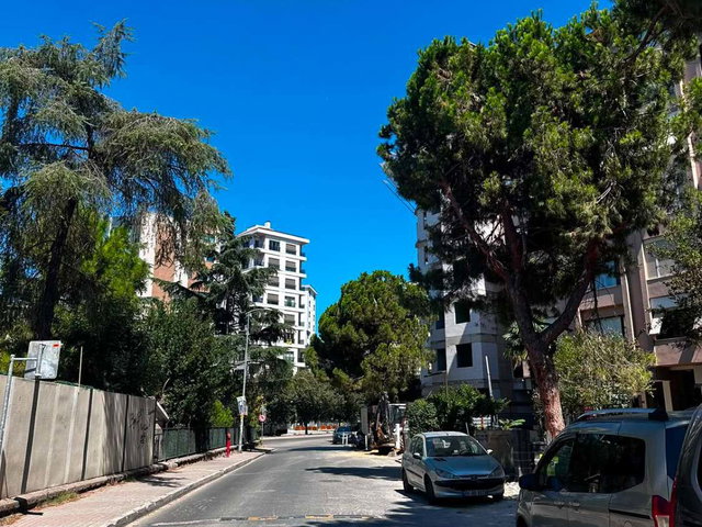 GÖZTEPE'DE PRESTIJLI SIFIR BINADA AKILLI EV SISTEMLI 2+1 DAIRE