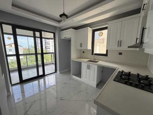KÖRFEZ MAHALLESİ’NDE EBEVEYN BANYOLU 2+1 KİRALIK DAİRE