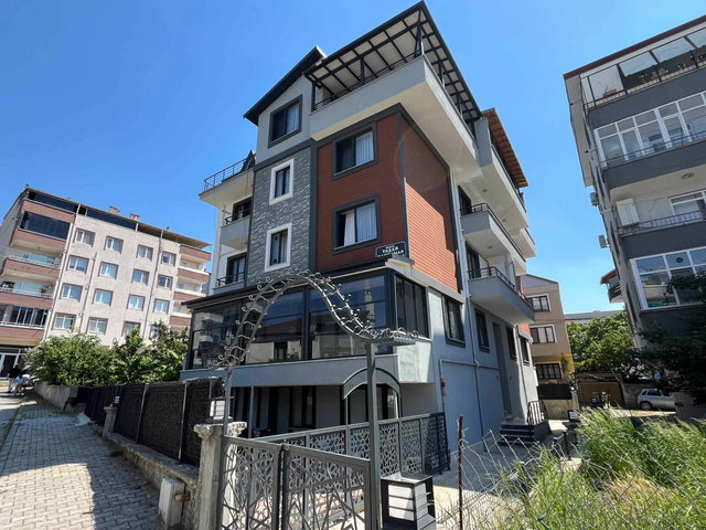 REMAXÇAKRA ÖMER ONAYCI'DAN YENI MAH. ARA KAT 3+1 SATILIK DAIRE