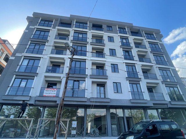 YENİDOĞANDA SATILIK 2+1 DAİRE HEMEN TESLİM