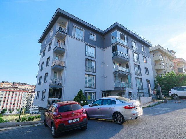 YATIRIMLIK İNÖNÜ MAHALLESİ 1+1 SATILIK BALKONLU ARA KAT