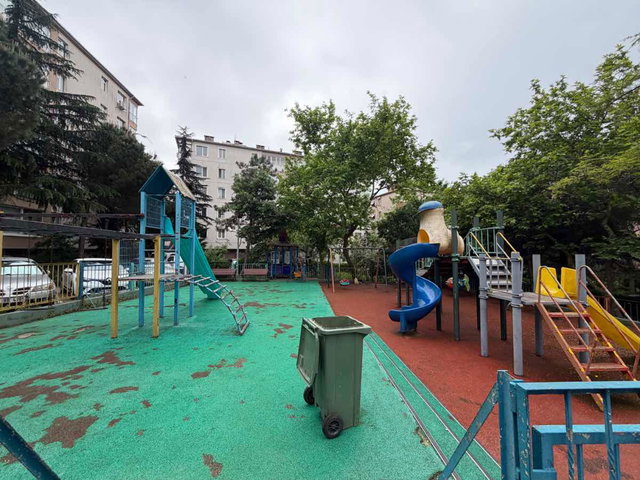 KOŞUYOLU MURAT SITESI 'NDE 2+1 SATILIK DAIRE