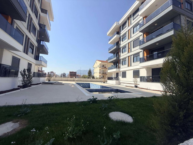 DÖŞEMEALTI  'NDA 1+1 DAIRE