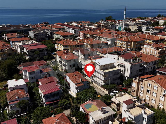 EDREMİT ALTINOLUK İSKELE'DE DENİZE YAKIN 2+1 SATILIK DAİRE