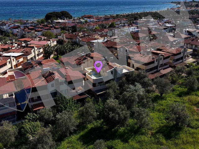 EDREMİT ALTINOLUK NARLIDA DENİZE YAKIN 4+1 TRİPLEX VİLLA