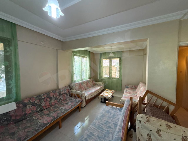 EDREMİT ALTINOLUK NARLIDA DENİZE YAKIN 4+1 TRİPLEX VİLLA