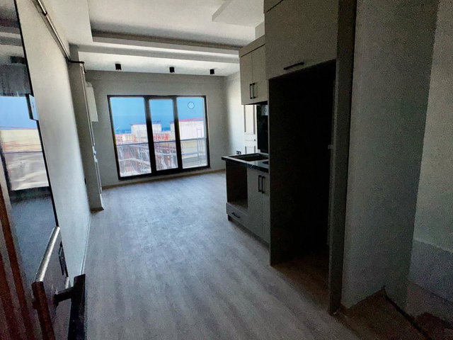 PELİTKÖY TOKİ YOLU ÜZERİNDE SIFIR LOFT 1+1
