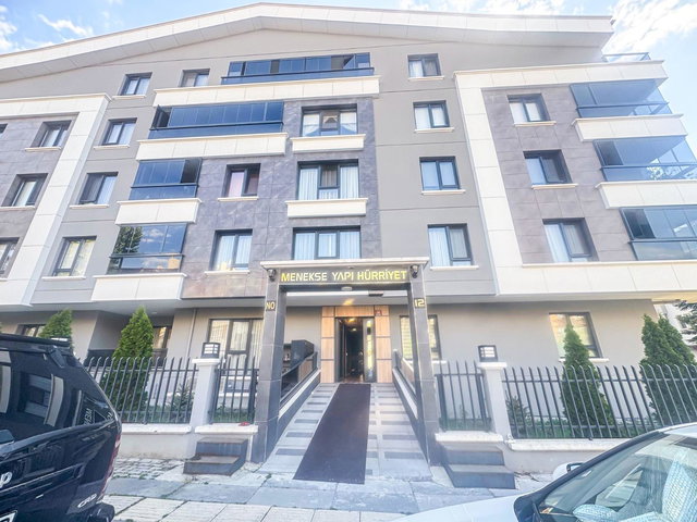 DIKMEN MENEKŞE YAPI’DA FULL EŞYALI, KAPALI OTOPARKLI, MASRAFSIZ 1+1 SATILIK DAİRE
