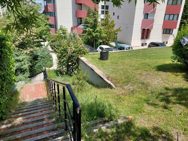 ÜMİTKÖY DEFNE SİTESİNDE MUHTEŞEM MANZARALI SATILIK DUBLEKS DAİRE