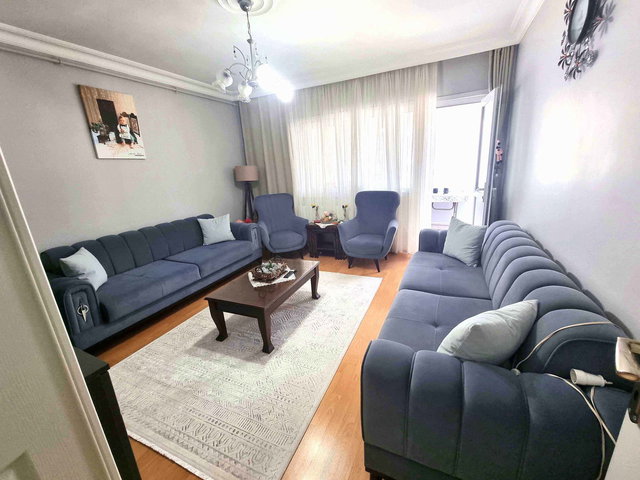 RAMI YENI MAHALLENIN NEZIH BÖLGESINDE SATILIK 2+1 FERAH DAIRE