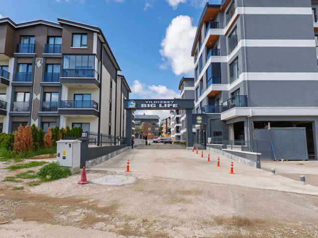 İNCEK YILDIZBEY BIG LIFE SİTESİ'NDE SATILIK 2+1 DUBLEKS DAİRE