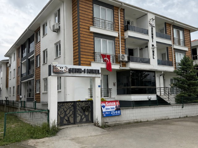 ÖMER İNAN REMAX HÜR YAZLIK MAH. 2+1 105M2 SATILIK DAİRE